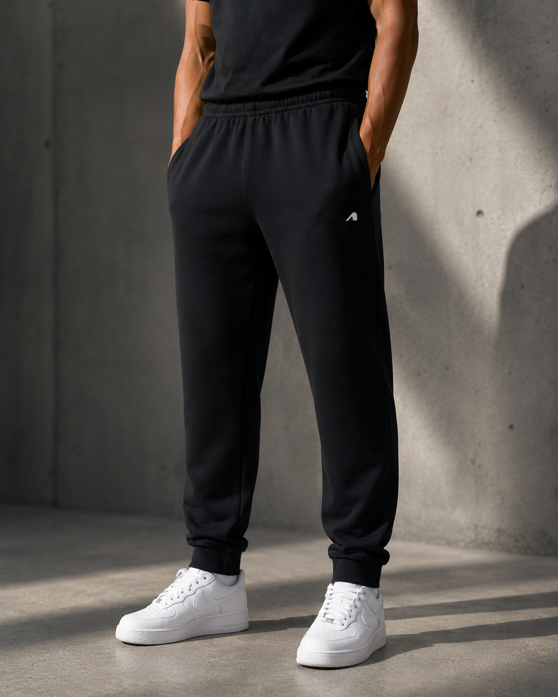 LOGO SWEATPANTS CLASSIC | BLACK